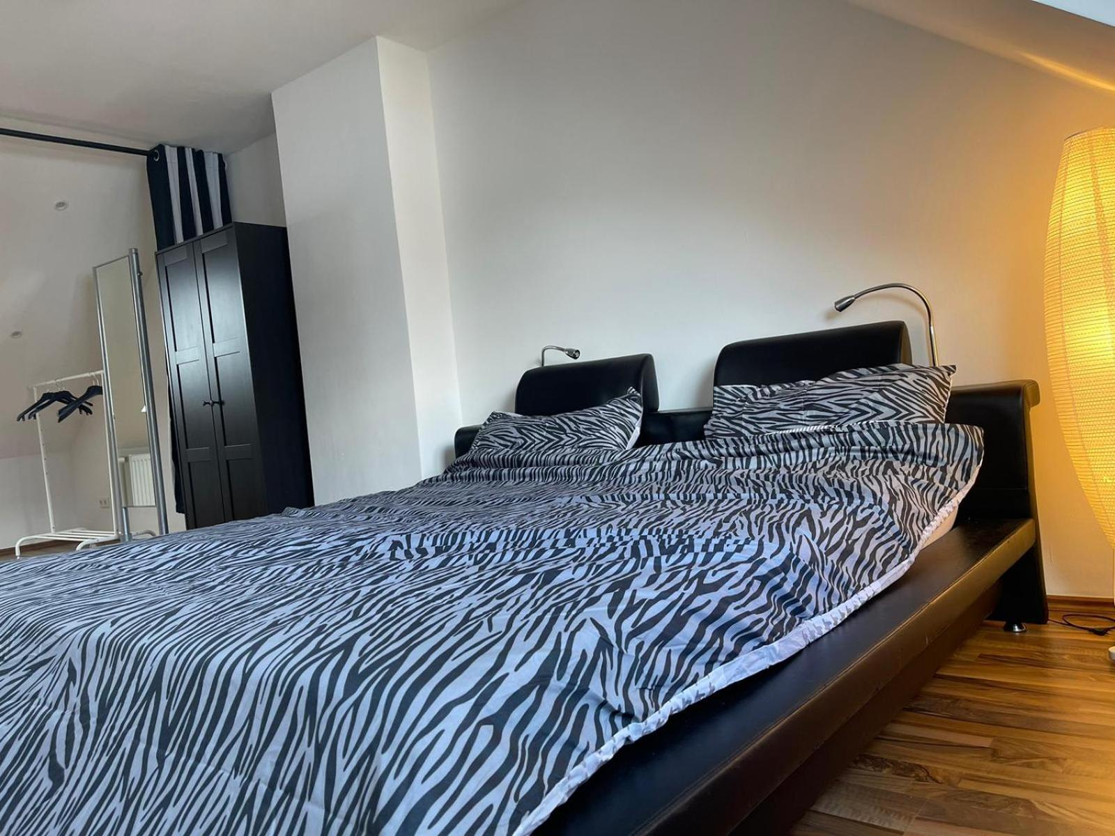 Luxurioeses Zimmer 10Min Zum Universitaet Kassel Exterior foto